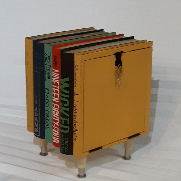 Cass Vachon, ARTS 121