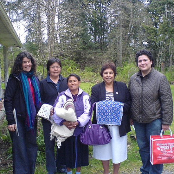 Chiapas visitors in Duncan (1) Anthropology helped to coordinate a meeting between representatives of Jolom Mayaetik (centre) and K'inal Antzetik (right) and local Cowichan weavers. Jolom Maya’etik is an independent, democratically run fair trade cooperat