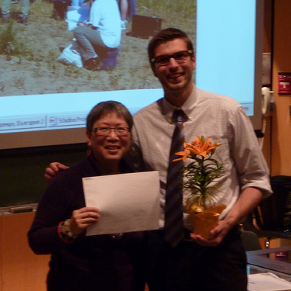 2013 WorldBridger Award recipient Rhy did his senior project in Belgium on materials from the Scladina Cave. 