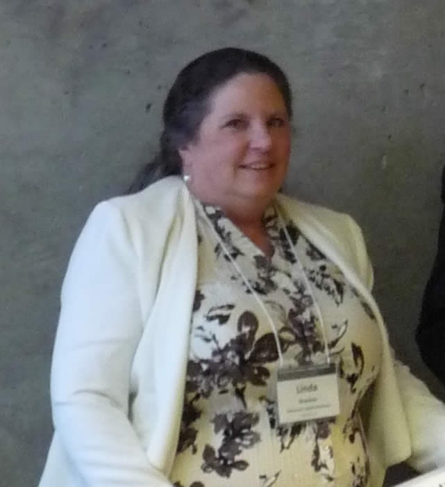 VIU Faculty Association’s Student Community Engagement Award Winner Linda Bracken